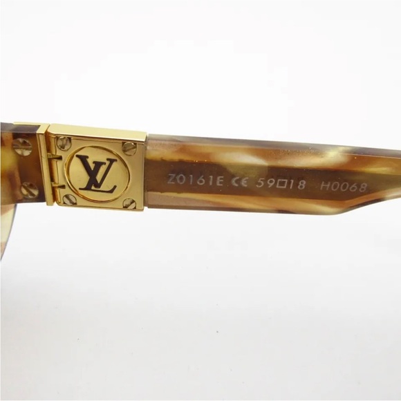 Auth LOUIS VUITTON Suspense Z0161E Sunglasses Brown - Picture 3 of 6